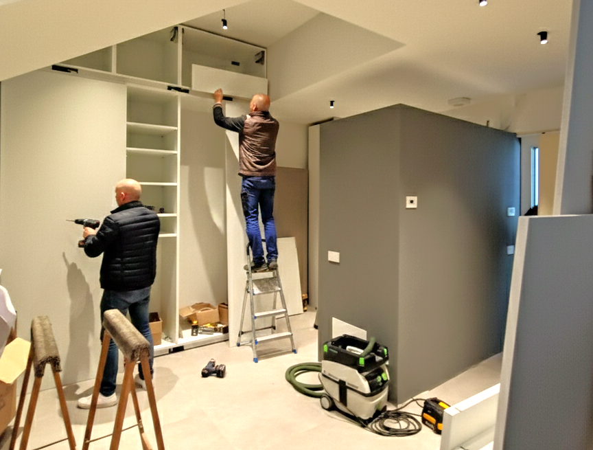 artigiani in cantiere a Bergamo